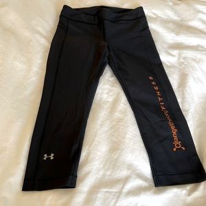 🍊Orangetheory Under Armour Capri Leggings